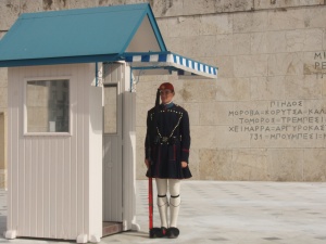 Guard at the Greek parliament building. Credit: Andrej Matisak